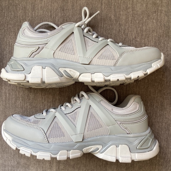 NWOT Mango chunky sneakers grey - Picture 2 of 5